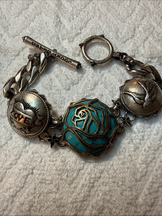 Lucky Brand Jewelry - Lucky Brand Turquoise Rose Silver-Tone Toggle Bracelet